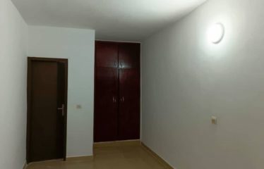 ABIDJAN COCODY : Location maison basse 4 pièces Cité les Figuiers