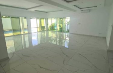 ABIDJAN COCODY : VILLA DUPLEX à louer 6 PIÈCES – 2 Plateaux vallon