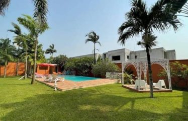 ABIDJAN COCODY : Maison à vendre à cocody riviera golfe 4