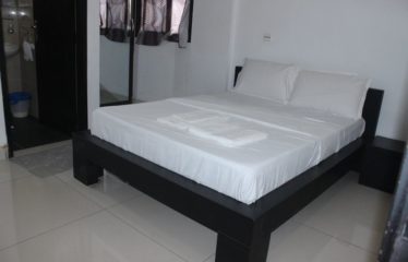 COCODY : Appartement meublé de 3 pièces à louer