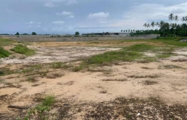 GRAND BASSAM : Terrain de 1000 m² à vendre