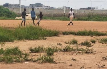 ABIDJAN COCODY : Vente de terrain commercial