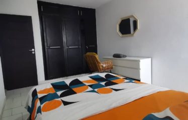 ABIDJAN COCODY : Appartement 3 pieces meublé Cocody centre face maison pdci à louer