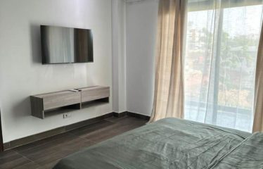 ABIDJAN COCODY : Location Appartement meublé 3 pièces au quatrième étage