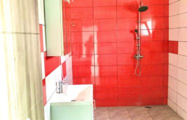 ABIDJAN COCODY : Maison à louer DUPLEX 8 PIECES MEUBLEES Riviera Faya Cité Prestige