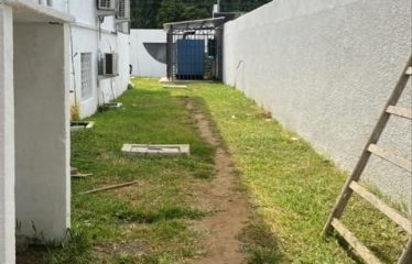 ABIDJAN COCODY : Villa duplex 14 pièces à vendre