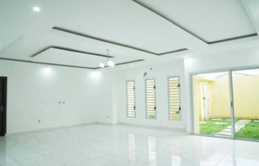 ABIDJAN COCODY : Villa standing 10 pièces à vendre