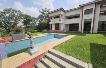 ABIDJAN COCODY : Villa duplex 15 pièces à louer à Angré 8ème tranche