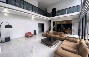 ABIDJAN COCODY : Villa duplex Riviera 4 Zone Mbadon à louer