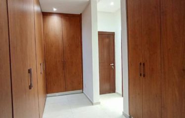ABIDJAN COCODY : Villa à vendre Djorobité