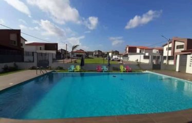 ABIDJAN COCODY : Villa duplex à vendre 5 pièces