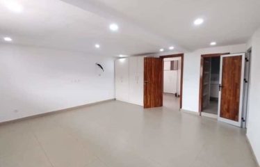 ABIDJAN COCODY : Villa duplex 5 pièces à louer