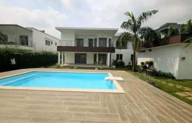 ABIDJAN COCODY : Villa duplex 6 pièces à vendre