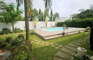 ABIDJAN COCODY : Villa duplex 6 pièces à vendre
