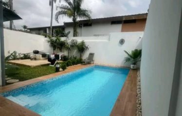 ABIDJAN COCODY : Villa à vendre Zone cité Lemania