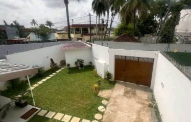 ABIDJAN COCODY : Villa à vendre Zone cité Lemania