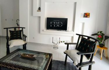 ABIDJAN ANGRÉ : APPARTEMENT MEUBLE DE 2 PIECES À LOUER – ANGRE 8eme TRANCHE CGK
