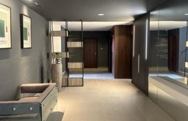ABIDJAN COCODY : Studio meublé en location saisonnière