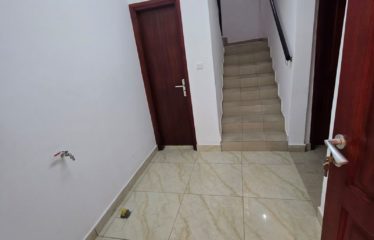 ABIDJAN BINGERVILLE : Location maison Duplex à Bingerville AKANDJE