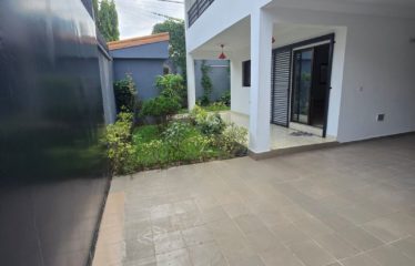 ABIDJAN BINGERVILLE : Location maison Duplex à Bingerville AKANDJE