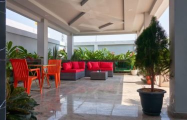 ABIDJAN PORT-BOUËT : Vente de villa Duplex de 8 pièces avec piscine Bassam