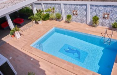 ABIDJAN PORT-BOUËT : Vente de villa Duplex de 8 pièces avec piscine Bassam