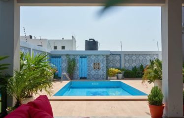 ABIDJAN PORT-BOUËT : Vente de villa Duplex de 8 pièces avec piscine Bassam