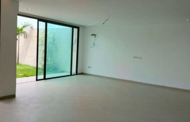 ABIDJAN BINGERVILLE : Vente Maison Duplex de 5 pièces avec piscine