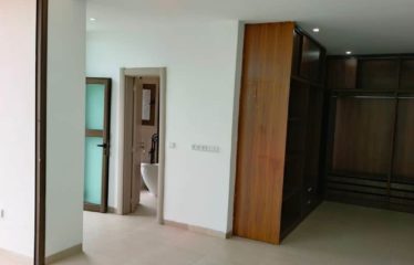 ABIDJAN BINGERVILLE : Vente Maison Duplex de 5 pièces avec piscine