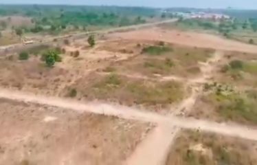 YAMOUSSOUKRO : Terrain de 1000 m² à vendre Yamoussoukro