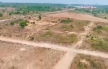 YAMOUSSOUKRO : Terrain de 1000 m² à vendre Yamoussoukro