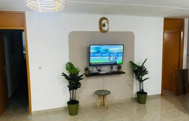 ABIDJAN COCODY : Appartement meublé 3 pièces à louer