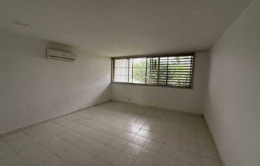 ABIDJAN COCODY : Villa 8 Pièces rénovée à louer Cocody Mermoz