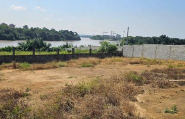 ABIDJAN COCODY : Terrain à vendre Riviera Abatta