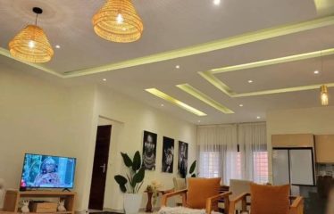 ABIDJAN YOPOUGON : Villas meublées de luxe à louer – ÎLE BOULAY