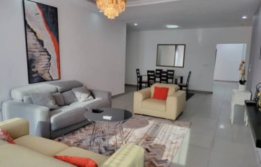 ABIDJAN COCODY : Appartement meublé à louer de 3 pièces RIVIERA CIAD