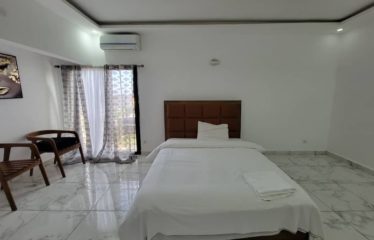 ABIDJAN COCODY : Appartement meublé à louer de 3 pièces RIVIERA CIAD