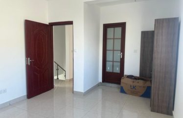 GRAND-BASSAM : Villa duplex à louer