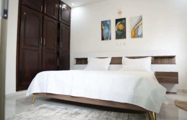 ABIDJAN COCODY : Superbe villa duplex 5 à Cocody Abatta à louer