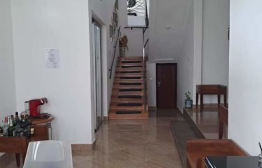 ABIDJAN COCODY : Maison à louer – La maison Chante-Coucou