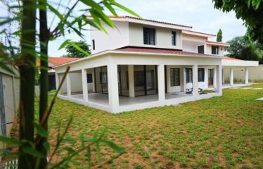 ABIDJAN COCODY : Villa 11 pièces à vendre – ACD