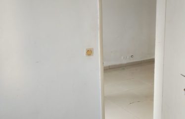 ABIDJAN MARCORY : Location studio à la Zone 4