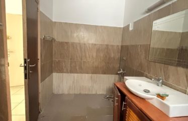 ABIDJAN COCODY : Belle villa basse 5 pièces à louer