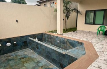 ABIDJAN ANGRÉ : Magnifique villa duplex 5 pièces à louer