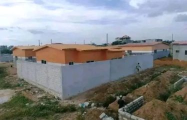 ABIDJAN SONGON : Villa à vendre 4 pièces