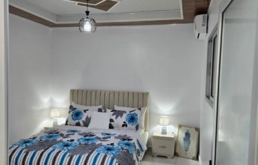 ABIDJAN COCODY : Appartement en résidence 2 pièces meublé à louer