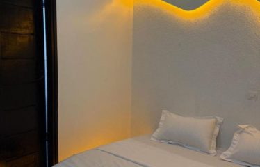 ABIDJAN COCODY : Appartement meublé 3 pièces à louer Riviera Palmeraie