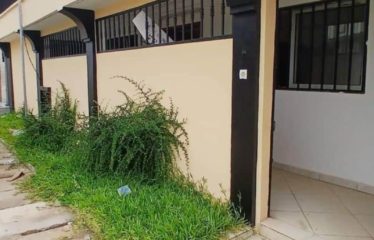 ABIDJAN BINGERVILLE : Villa à vendre 4 pièces
