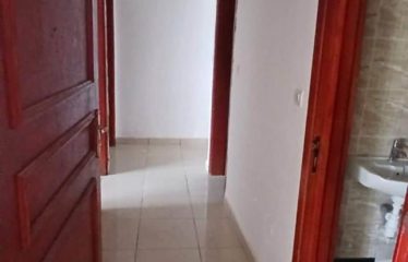 ABIDJAN BINGERVILLE : Villa à vendre 4 pièces