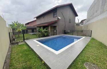 ABIDJAN COCODY : Villa duplex 6 pièces à louer – Riviera Attoban